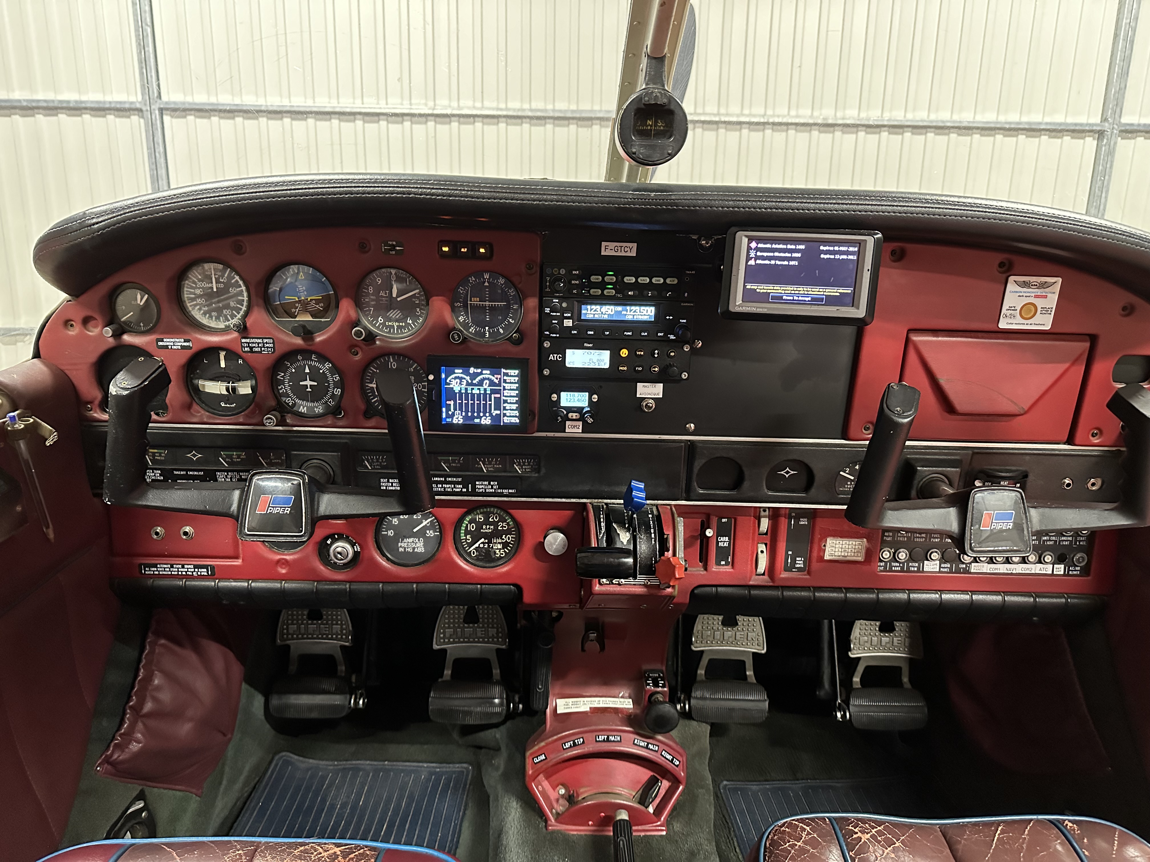1977 Piper PA-32-260 Cherokee 6, photo 11