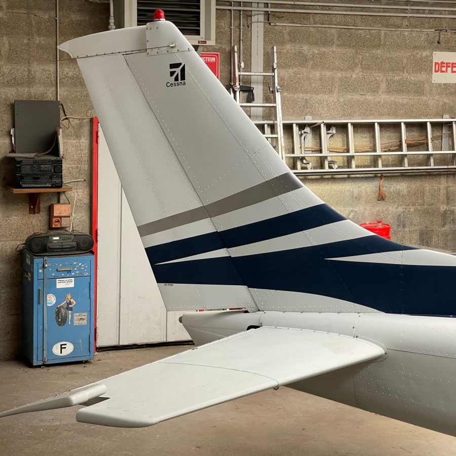 8 CESSNA