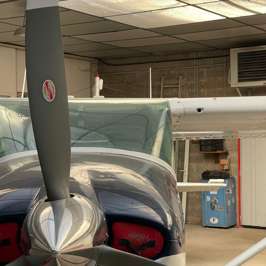 9 CESSNA